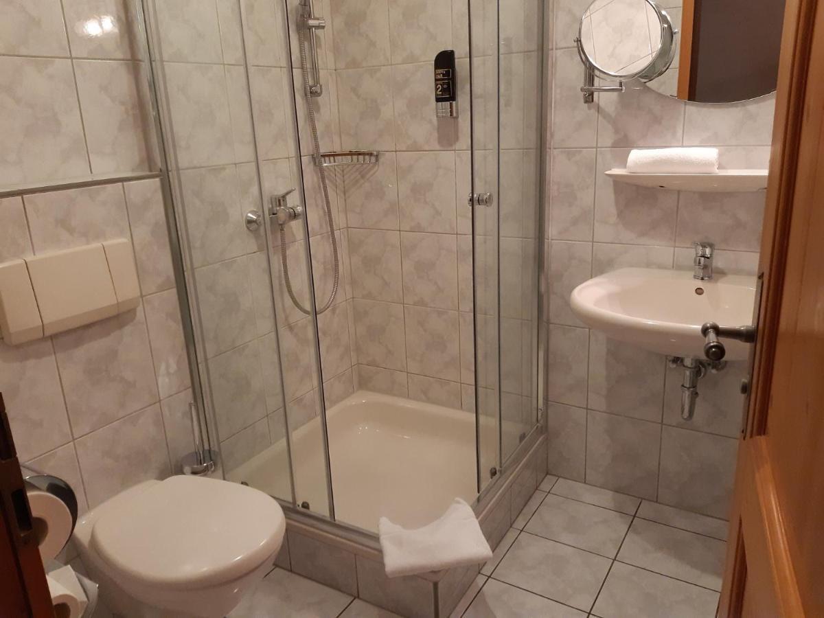 Schellenberger Hof Hotel Soyen Ngoại thất bức ảnh